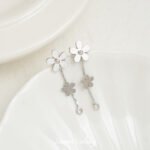 Gold plated color retaining four-leaf clover pendant ear pin DIY handmade beaded bracelet necklace earring jewelry accessories material - Image 6