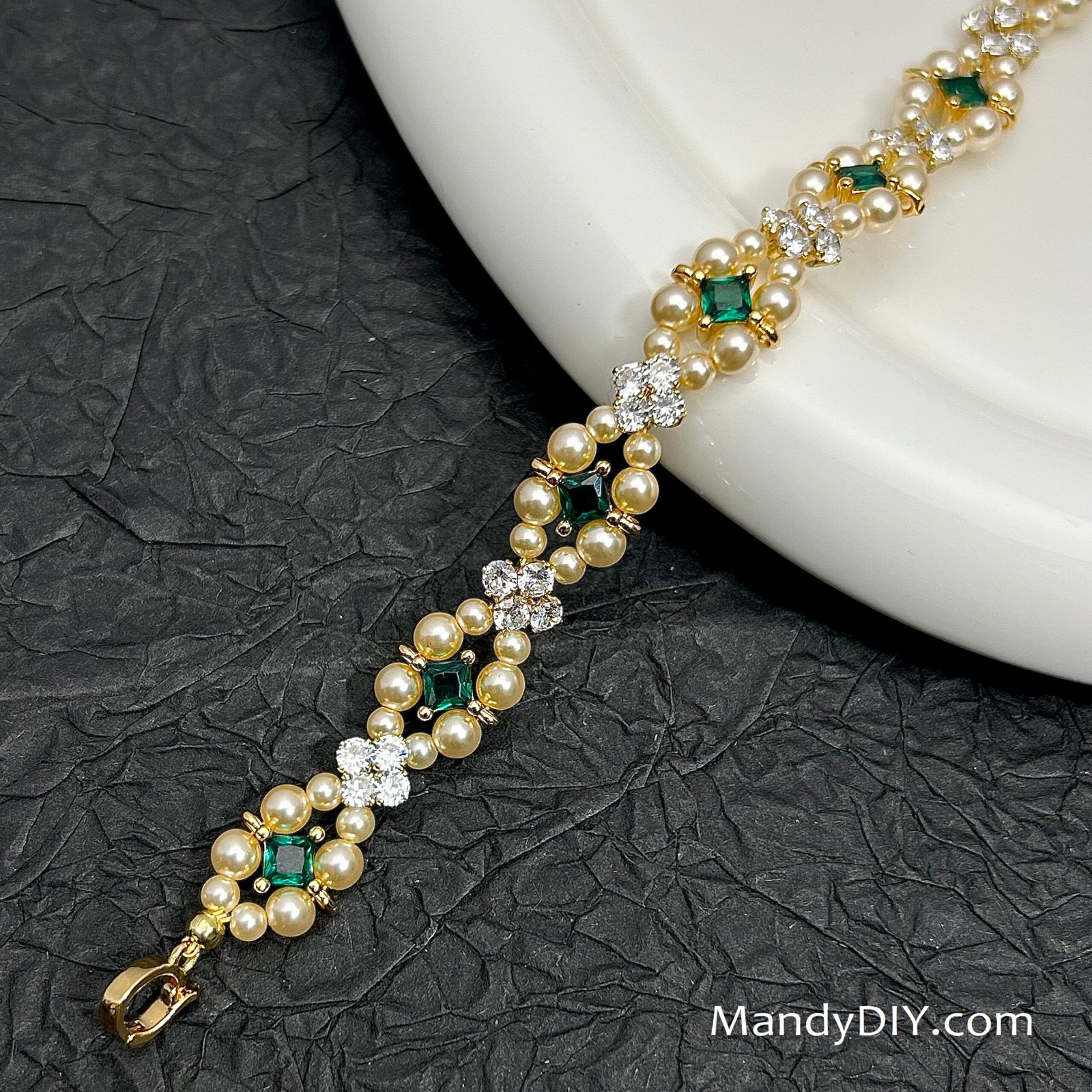 578 22-1 Kit 578 | DIY Bracelet Kit with 5A Zircon Beads | All-Inclusive Beginner Jewelry Making Gift for Women | Video Guide Included | Finished Product - Image 1