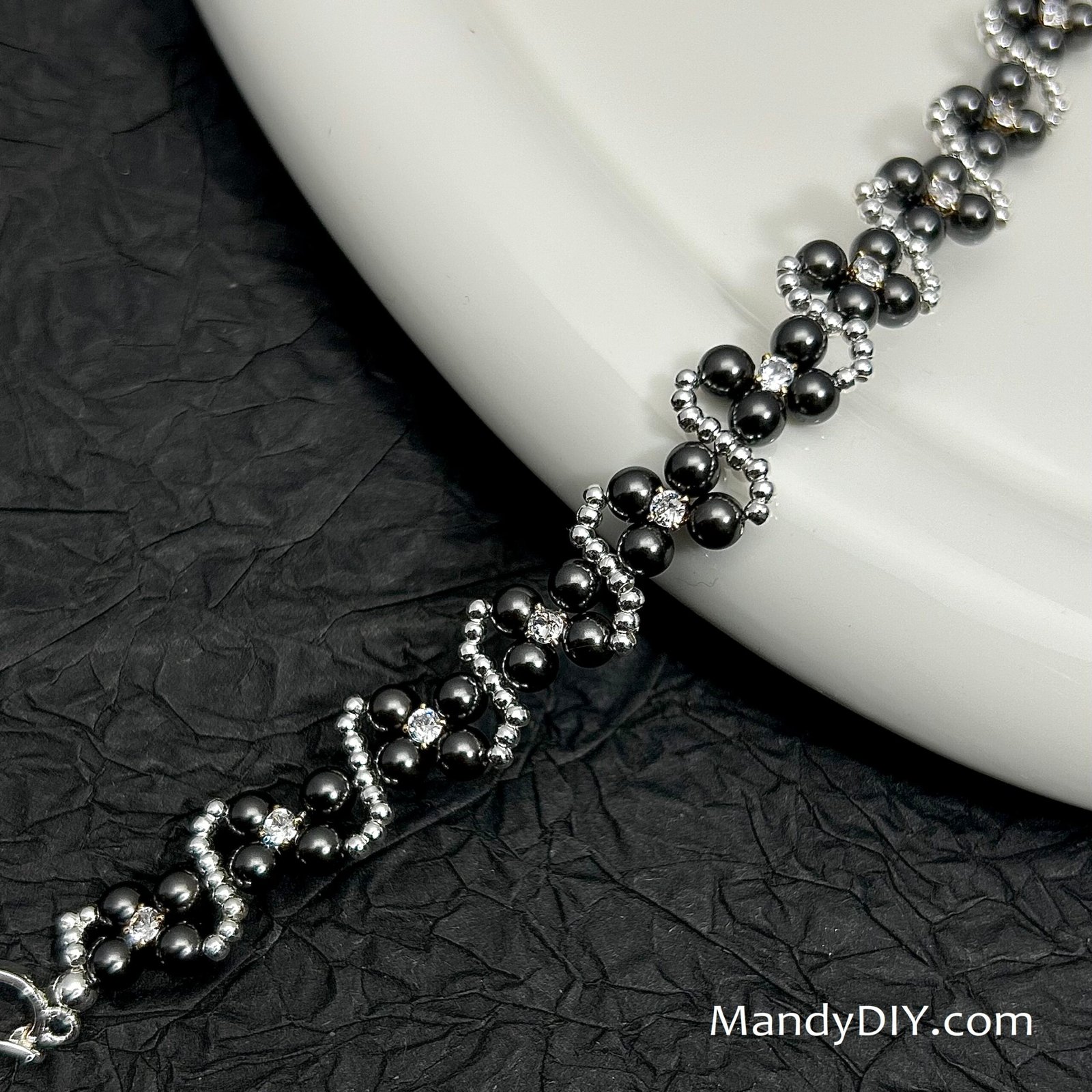 579 20-1 Kit 579 | DIY Bracelet Kit with 5A Zircon Beads | All-Inclusive Beginner Jewelry Making Gift for Women | Video Guide Included | Finished Product - Image 1