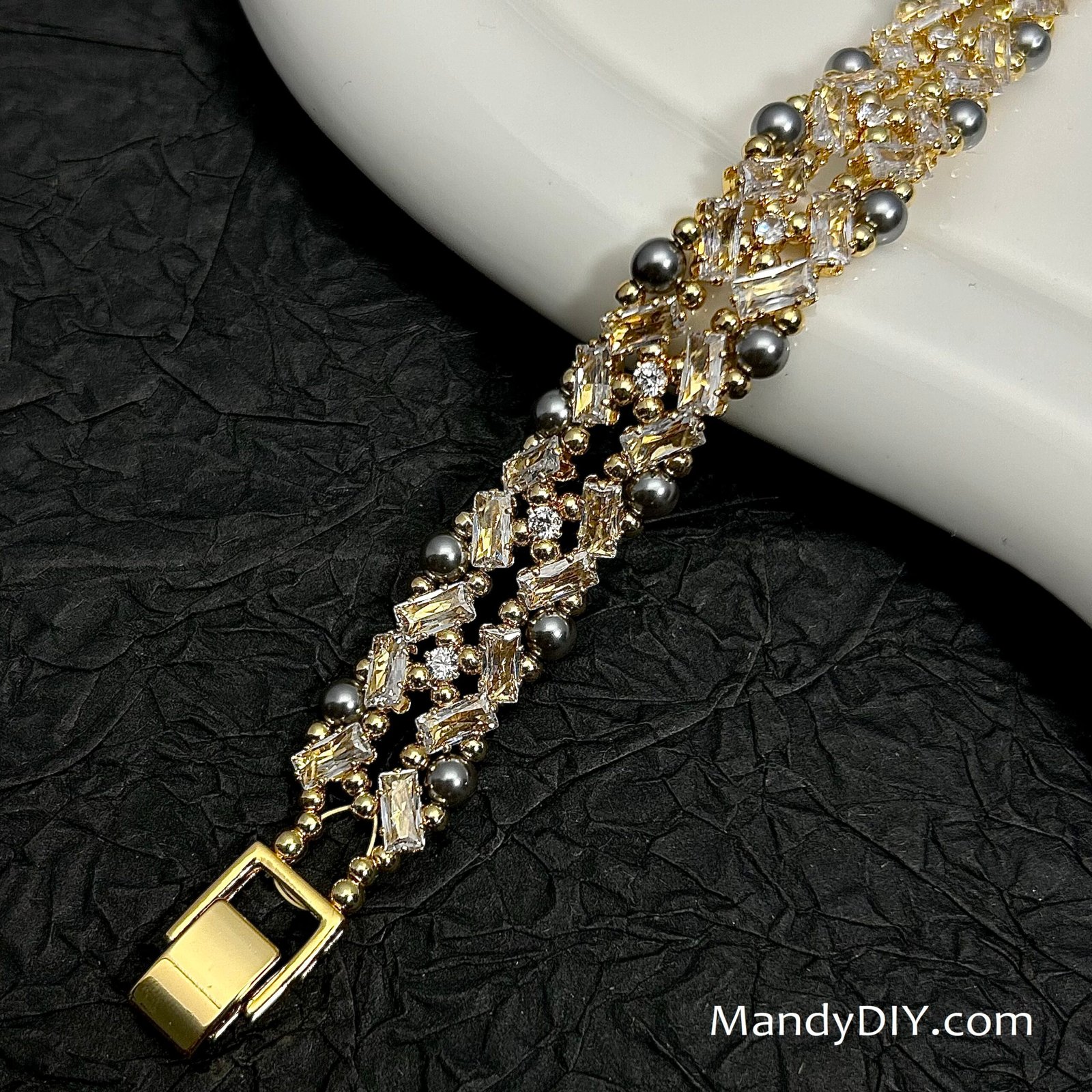 583 20-1 Kit 583 (Tutorial Ready) | DIY Bracelet Kit with 5A Zircon Beads | All-Inclusive Beginner Jewelry Making Gift for Women | Video Guide Included | Finished Product - Image 1