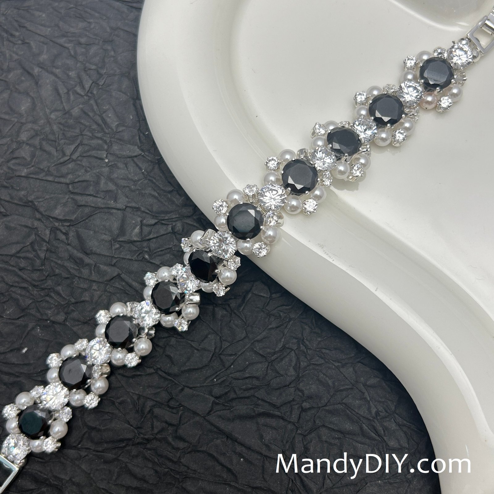 692-23-1 Kit 692 | DIY Bracelet Kit with 5A Zircon Beads | All-Inclusive Beginner Jewelry Making Gift for Women | Video Guide Included | Finished Product - Image 1